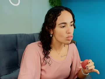 Ysenne_Josse Chaturbate stream image from May 22, 2026