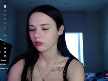 Kseni_A Chaturbate stream image from May 22, 2026