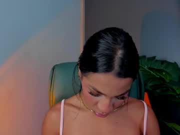 Zara_Leee Chaturbate stream image from May 22, 2026
