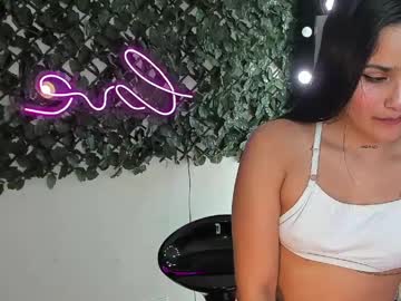 Destinyhills_ Chaturbate stream image from May 22, 2026