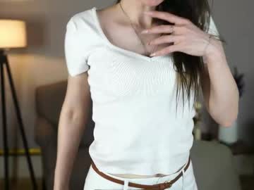 Maximacluver Chaturbate stream image from May 22, 2026