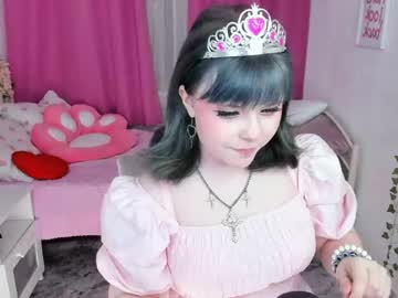 Alicemoon5 Chaturbate stream image from May 22, 2026