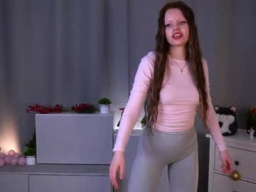 Tuyetforster Chaturbate stream image from May 22, 2026