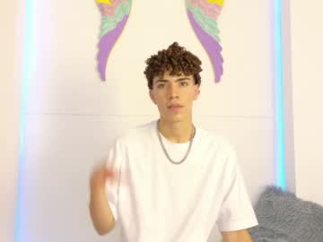 Monyel_Blake Chaturbate stream image from May 22, 2026