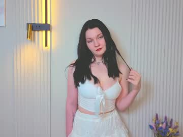 Oksymini Chaturbate stream image from May 22, 2026