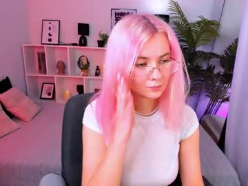 Roxypinky Chaturbate stream image from May 22, 2026