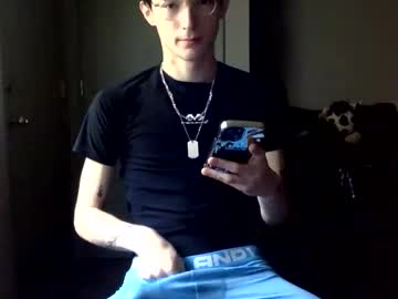Toewaffles Chaturbate stream image from May 22, 2026