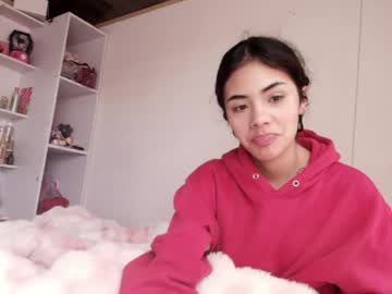 Giovanna_Oliveria Chaturbate stream image from May 22, 2026