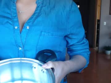 Xcanela_ Chaturbate stream image from May 22, 2026