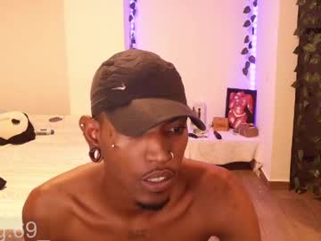 Raye_Will Chaturbate stream image from May 22, 2026
