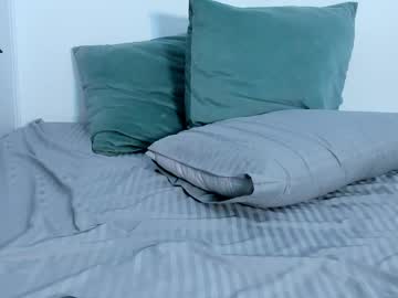 Thiiarabrown Chaturbate stream image from May 22, 2026