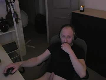Icuras Chaturbate stream image from May 23, 2026