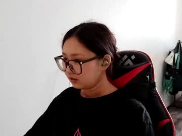 Amiramita Chaturbate stream image from May 23, 2026