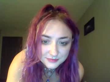 Lynnkitten69000 Chaturbate stream image from May 23, 2026