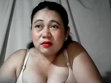 Pinaymama12345 Chaturbate stream image from May 23, 2026