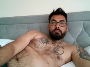 Sugarbear2310 Chaturbate stream image from May 23, 2026