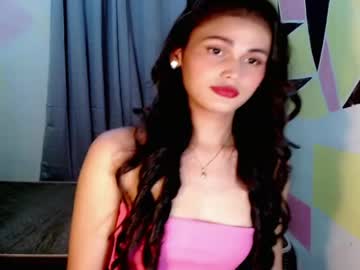 Its_Mirabel Chaturbate stream image from May 23, 2026