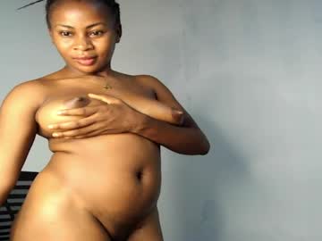 Prettylove5 Chaturbate stream image from May 23, 2026