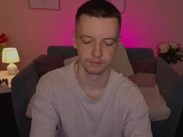 Olivergro Chaturbate stream image from May 23, 2026