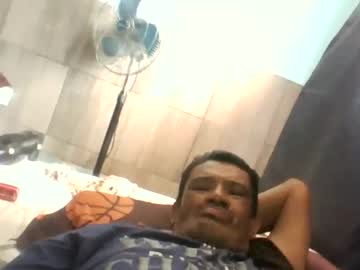 Eljim323323 Chaturbate stream image from May 23, 2026
