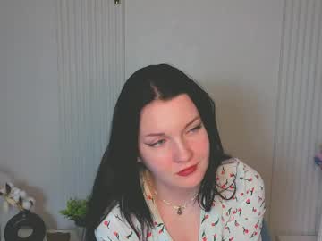 Oksymini Chaturbate stream image from May 23, 2026