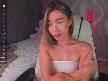 Sensualily Chaturbate stream image from May 23, 2026