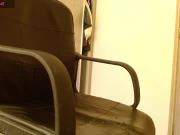 _Tinyrousse_ Chaturbate stream image from May 23, 2026