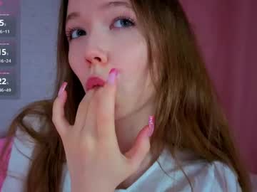 Pearly_Peach_ Chaturbate stream image from May 23, 2026