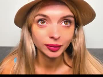 Ellen_Flow Chaturbate stream image from May 23, 2026