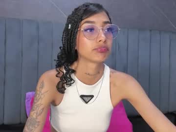 Karlaslutskinny__ Chaturbate stream image from May 23, 2026