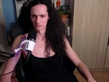 Memisecrets Chaturbate stream image from May 23, 2026