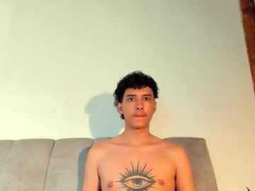Santi_Twink19 Chaturbate stream image from May 23, 2026
