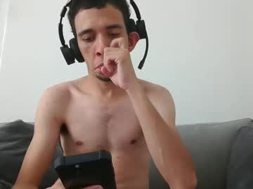 Vicisback19 Chaturbate stream image from May 23, 2026