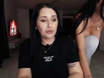 Missdyaa Chaturbate stream image from May 23, 2026