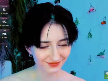 Kira__Cutie Chaturbate stream image from May 23, 2026