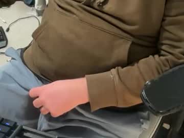 Bisexqldniteowl Chaturbate stream image from May 24, 2026