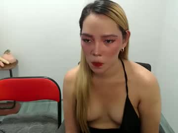 Asianhollywood4uxxx Chaturbate stream image from May 24, 2026