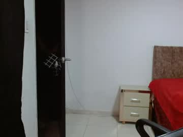 Daisylux_ Chaturbate stream image from May 24, 2026