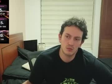 Danruiz33 Chaturbate stream image from May 24, 2026