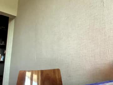 Karinecheverton Chaturbate stream image from May 24, 2026