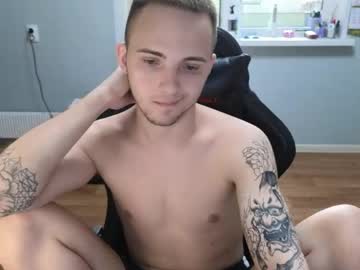 Golden_Boyyy21 Chaturbate stream image from May 24, 2026