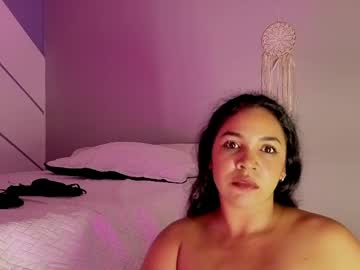 Amymartiin Chaturbate stream image from May 24, 2026