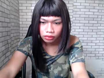 Hoelyrafaela Chaturbate stream image from May 24, 2026