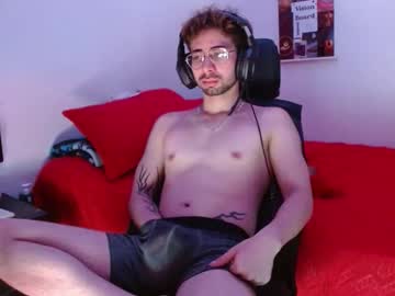 Lianxxx8 Chaturbate stream image from May 24, 2026