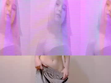 Corenelossa Chaturbate stream image from May 24, 2026