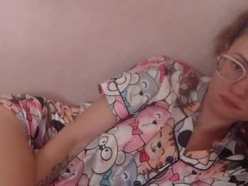 Flowercandydoll13 Chaturbate stream image from May 24, 2026