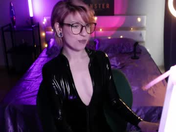 Obedientt_ Chaturbate stream image from May 24, 2026