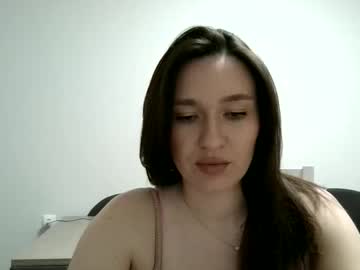 Kelsivixen Chaturbate stream image from May 24, 2026
