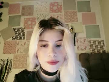 Luckysapphire777 Chaturbate stream image from May 24, 2026