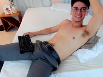 Evans_Lubov Chaturbate stream image from May 24, 2026